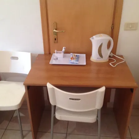 Evening Star Termini Guest house